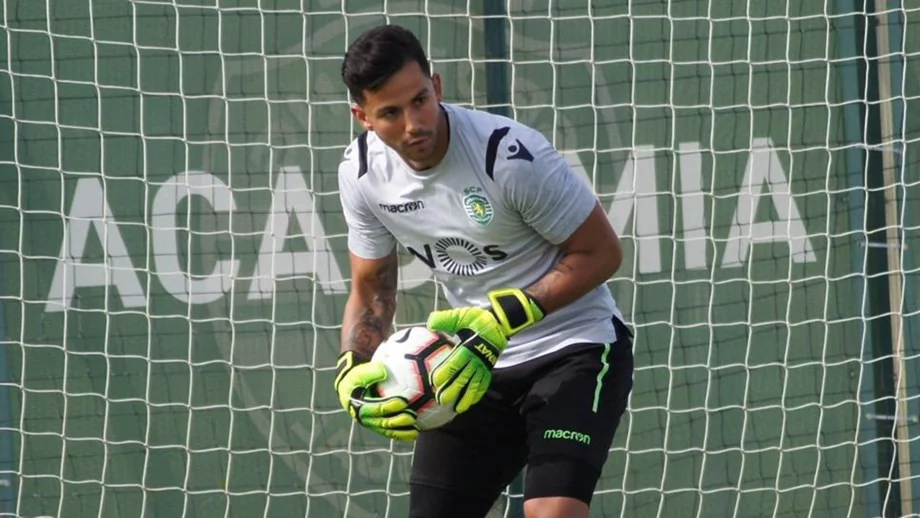 post card renan ribeiro.webp